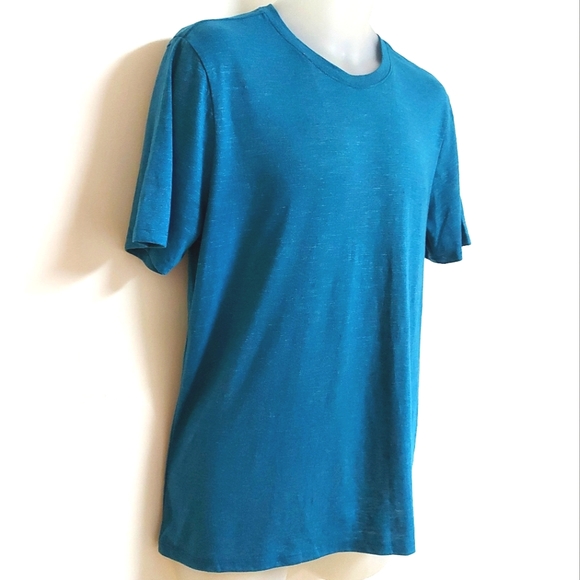 3 for $25- NWOT Men's Hurley Blue Tee, Size Medium - Picture 2 of 12